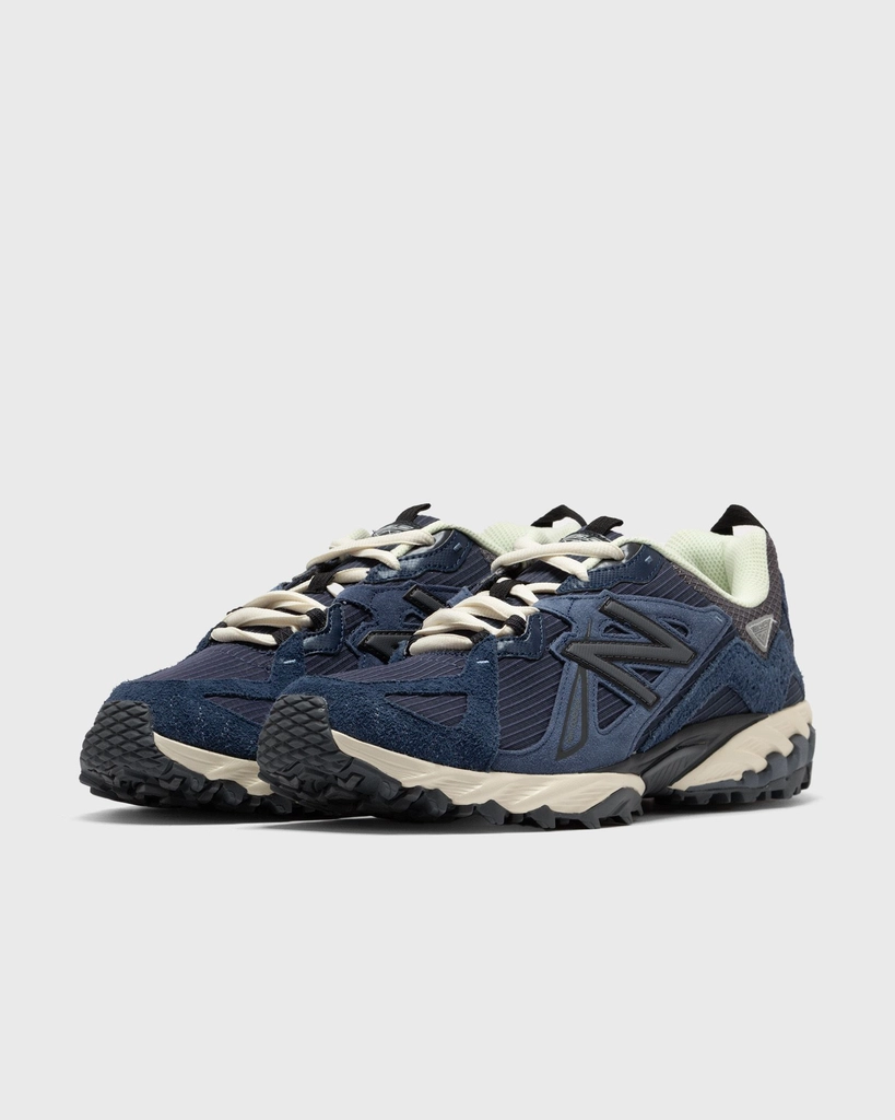 New Balance 610 Lunar New Year men Lowtop blue in